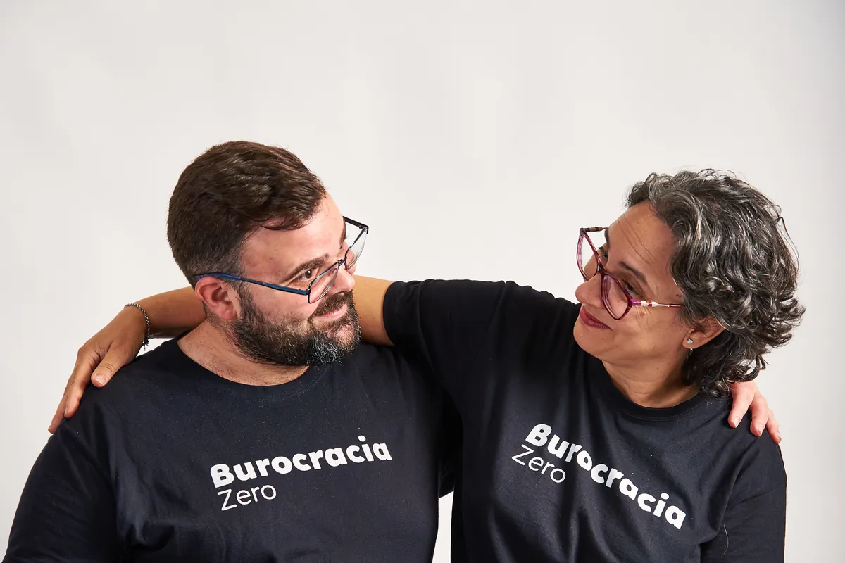 José Fernández y María del Carmen García, el equipo de Burocracia Zero